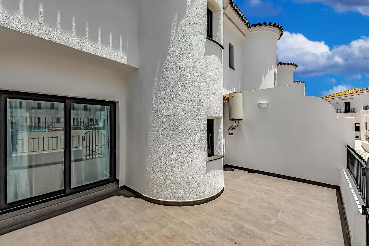 Hotel apartamentowy Checkin Ocean Tenerife San Miguel de Abona Hiszpania
